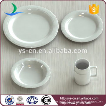 Produits de qualité China Dinnerware White Fine Porcelain Dinner Set